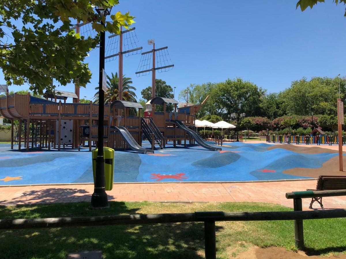 Rentcostadelsol Fuengirola Dona Sofia A Exterior foto